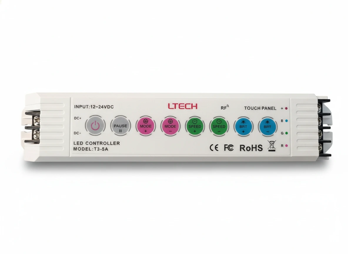 Controlador LED modelo T3-5A de LTECH con panel táctil y botones de control en la parte frontal.