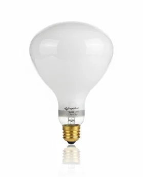 Bombilla SuperPro de 900W con base estándar, diseñada para iluminación eficiente y de alta potencia.
