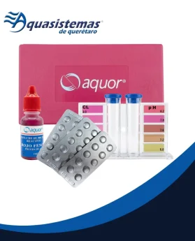 Analizador colorimétrico Aquor DPD para la medición de cloro y pH en piscinas.